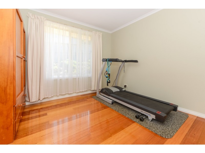 13 Fairisle Terrace, Howrah TAS 7018