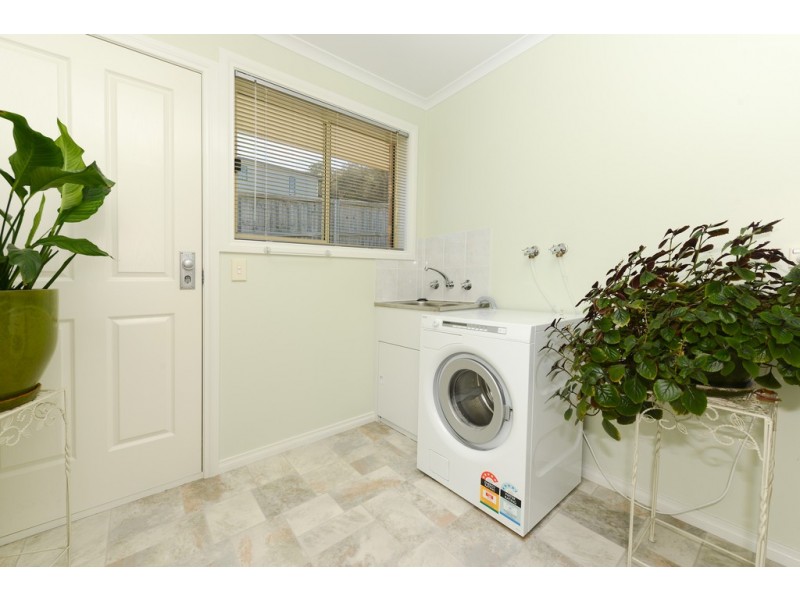 13 Fairisle Terrace, Howrah TAS 7018