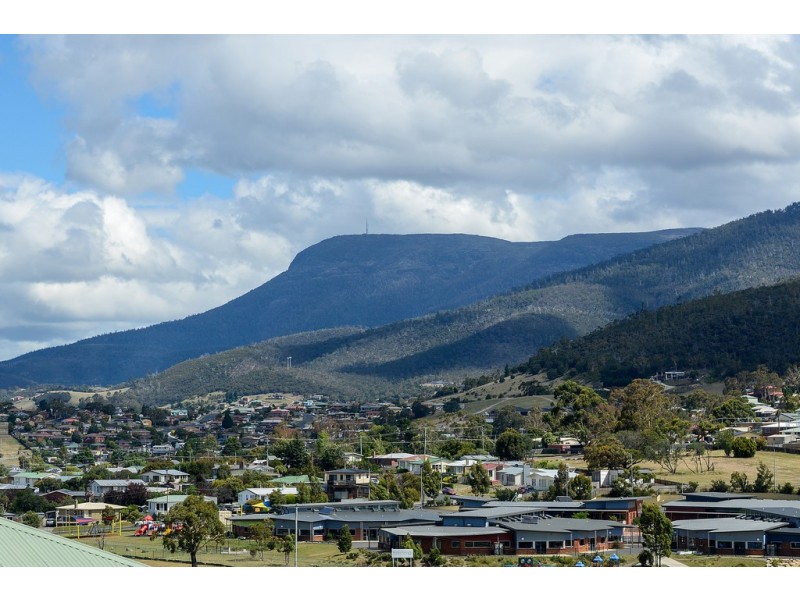 1/5 Aldridge Court, Claremont TAS 7011