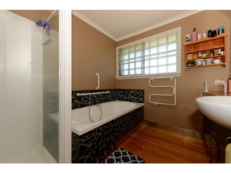 1 Tollowie Street, Howrah TAS 7018