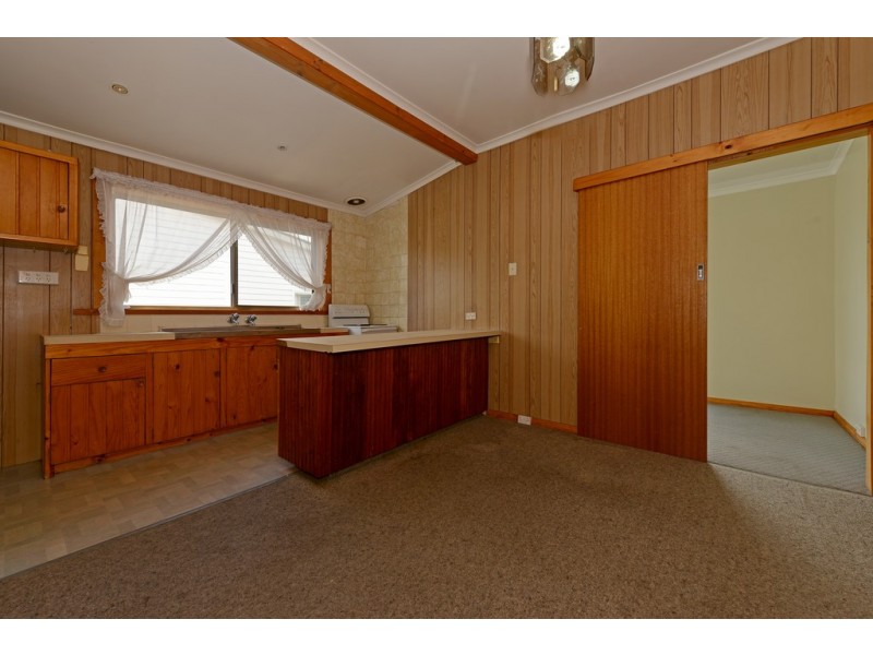 7 Hurlstone Crescent, Moonah TAS 7009