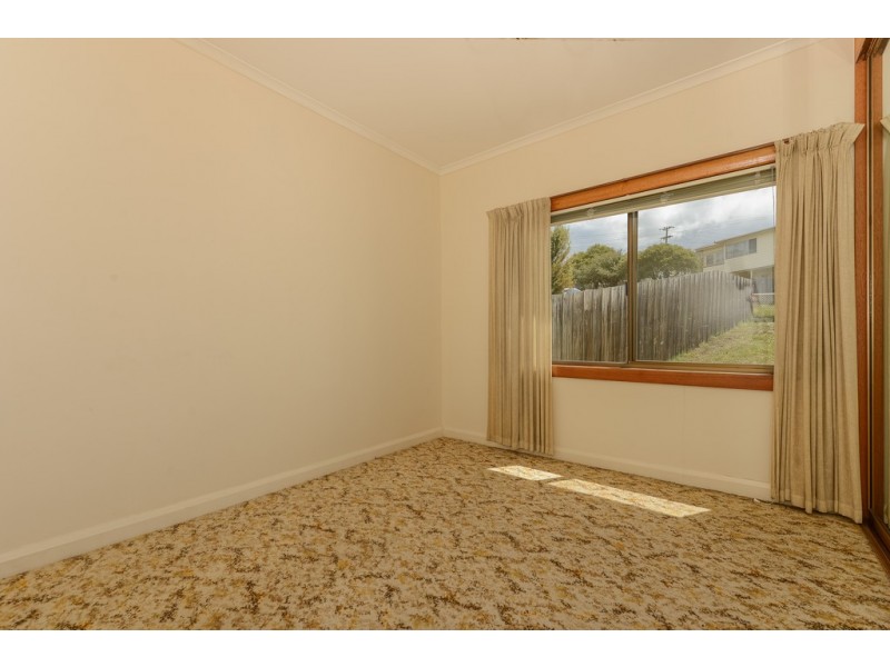 7 Hurlstone Crescent, Moonah TAS 7009