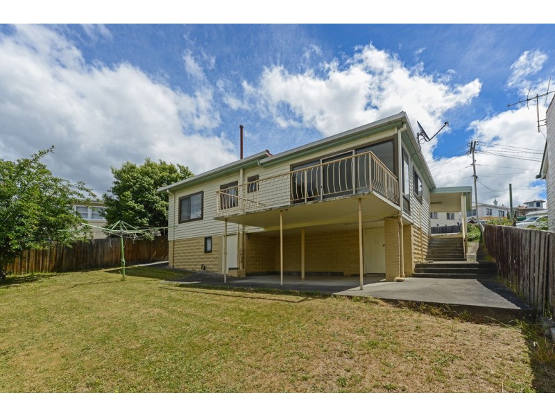 7 Hurlstone Crescent, Moonah TAS 7009