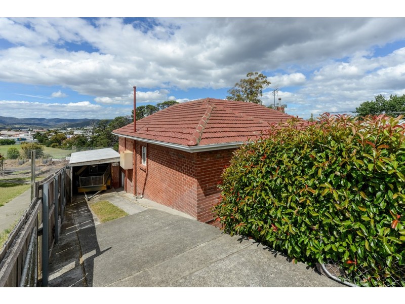 11 Hurlstone Crescent, Moonah TAS 7009