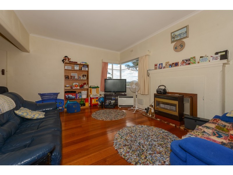 11 Hurlstone Crescent, Moonah TAS 7009