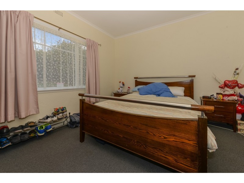 11 Hurlstone Crescent, Moonah TAS 7009