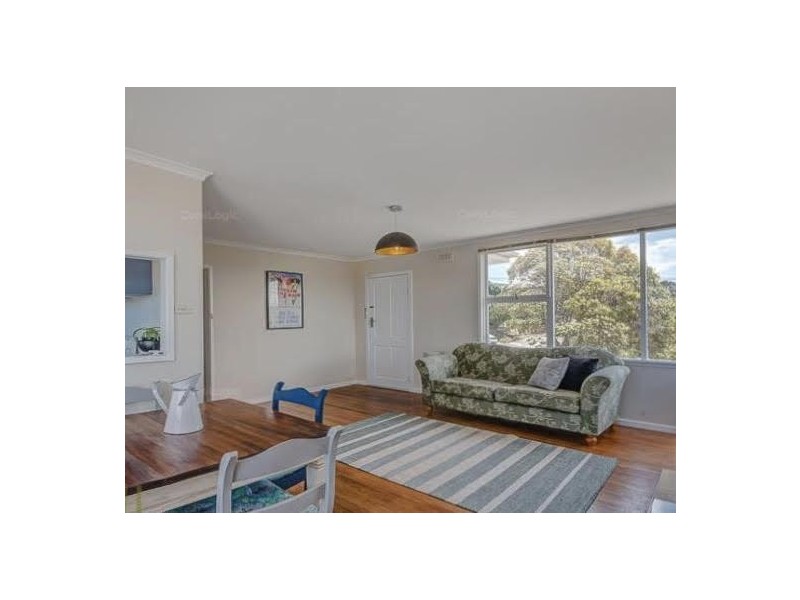 8 Asquith Court, Claremont TAS 7011