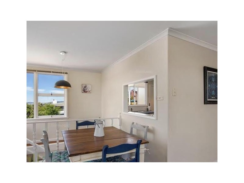 8 Asquith Court, Claremont TAS 7011
