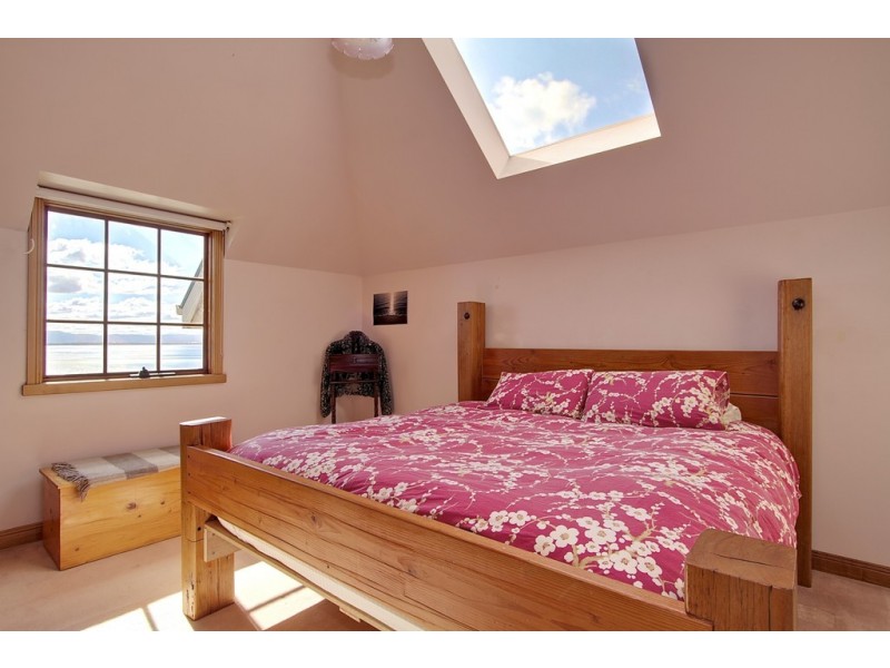 30 Bayside Drive, Lauderdale TAS 7021