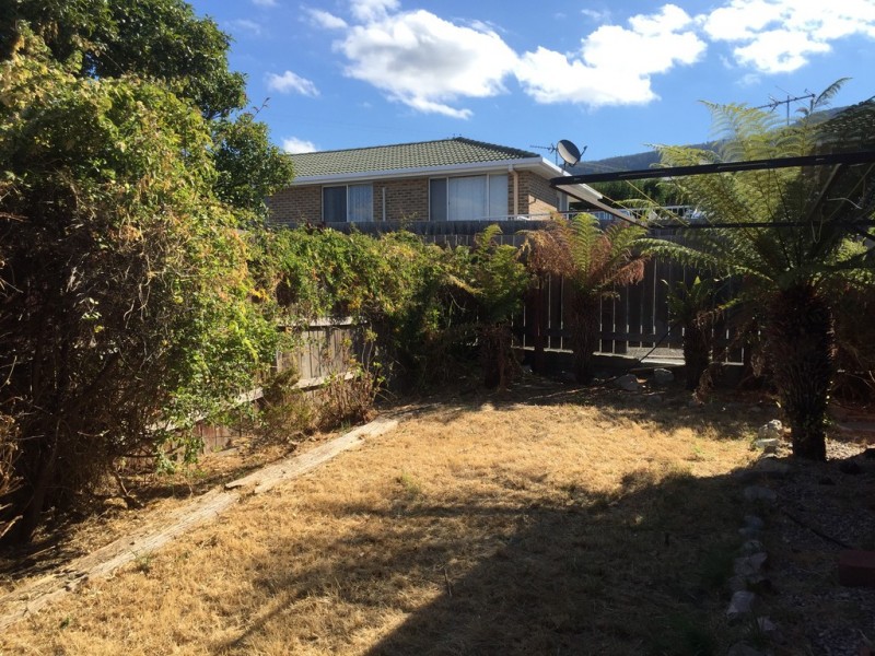 9/104 Abbotsfield Road, Claremont TAS 7011