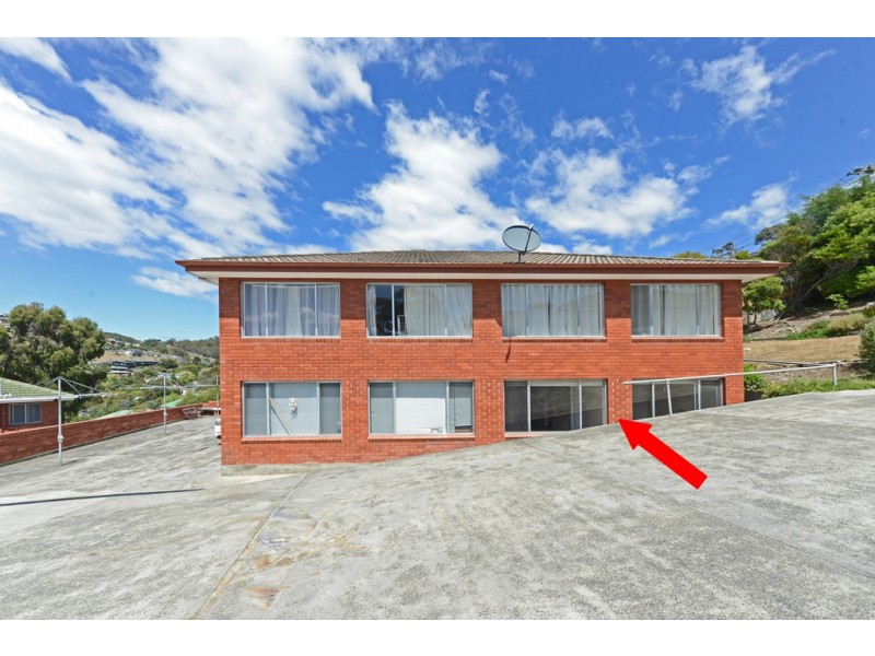 2/8 Wallace Avenue, Lenah Valley TAS 7008