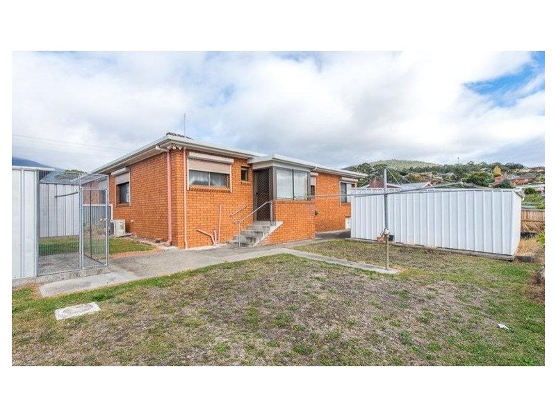 17 O”Brien Street, Glenorchy TAS 7010