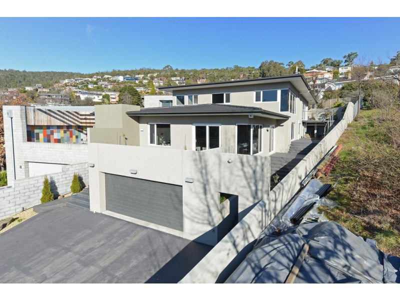 23B McAulay Road, Sandy Bay TAS 7005