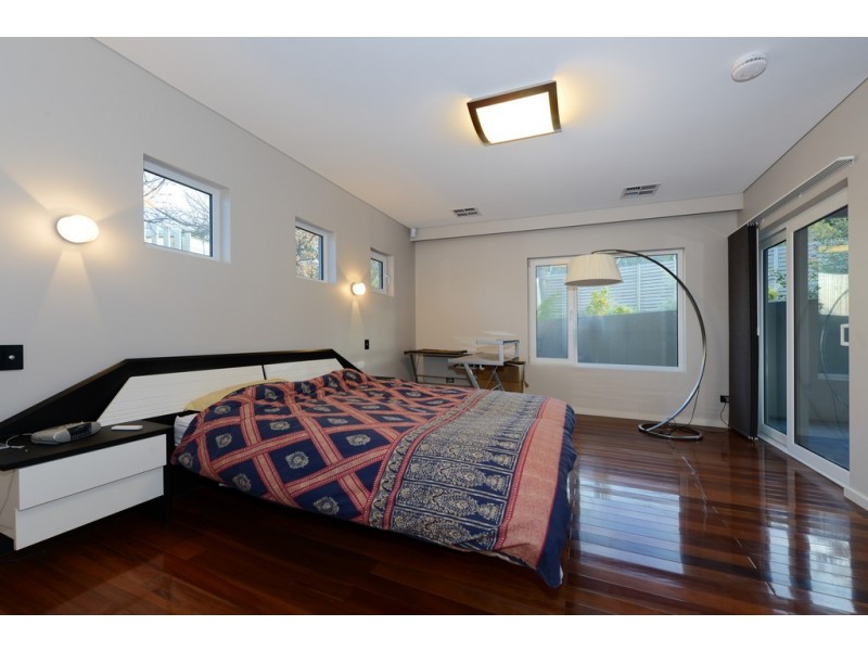 23B McAulay Road, Sandy Bay TAS 7005