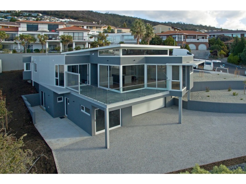 26 Shepherd Street, Sandy Bay TAS 7005