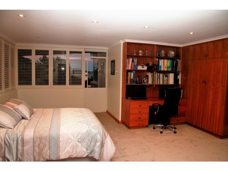 231 Channel Highway, Taroona TAS 7053