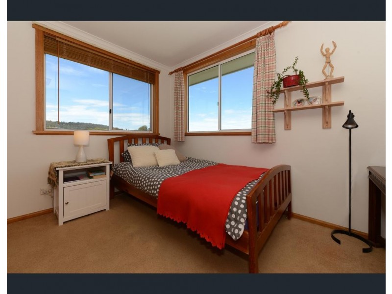 22 Banjorrah Street, Howrah TAS 7018