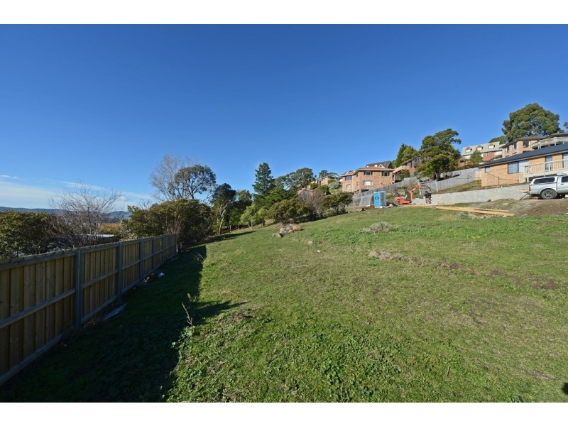 48 Pottery Road, Lenah Valley TAS 7008