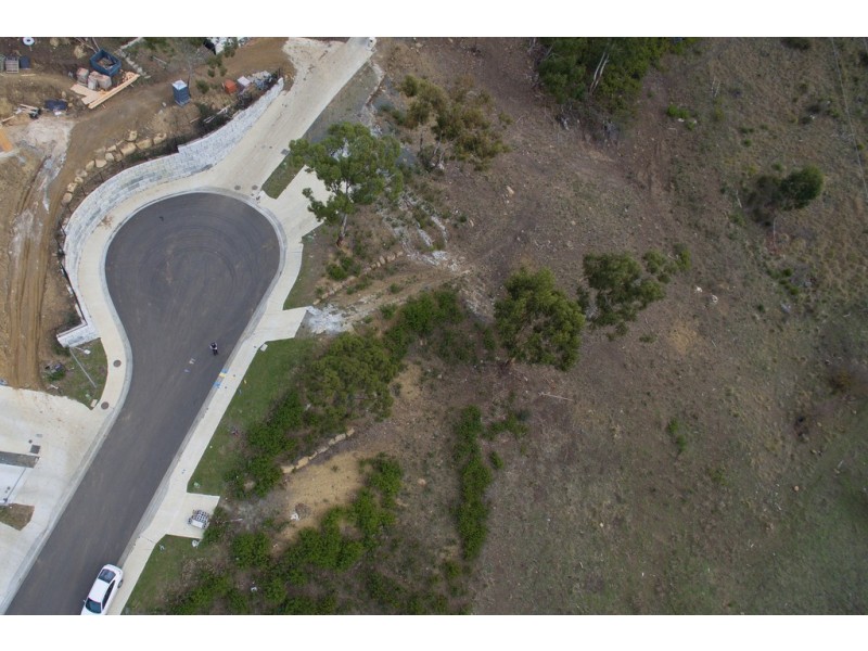 13 Rushwood Court, Lenah Valley TAS 7008