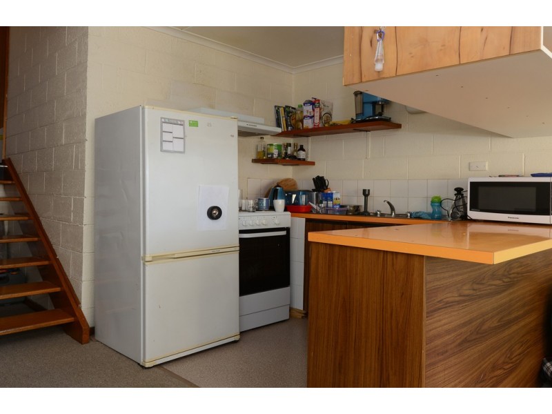 2/30 Maranoa Road, Kingston TAS 7050