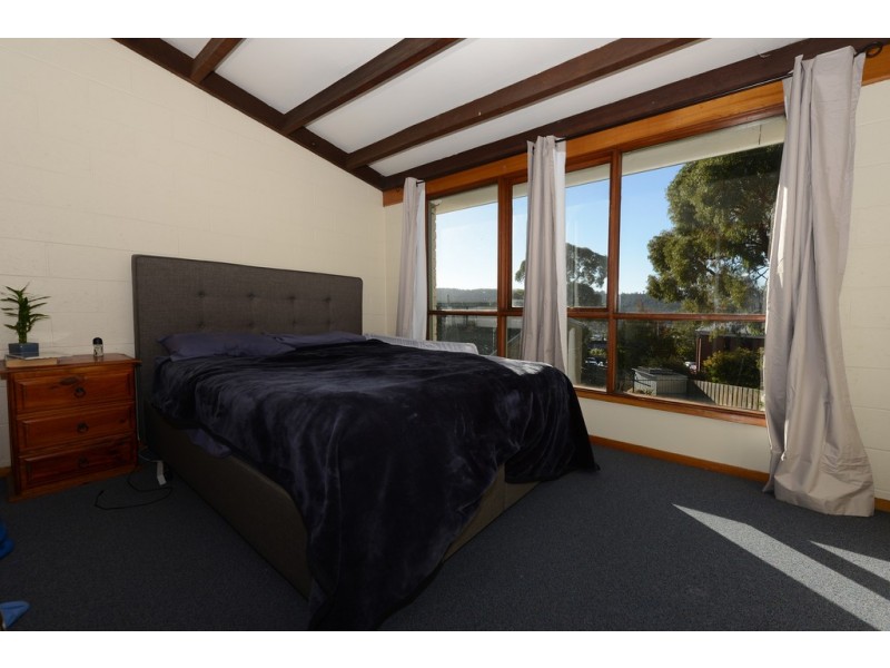 2/30 Maranoa Road, Kingston TAS 7050