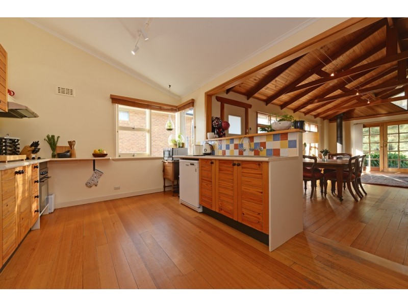 12 Garnett Street, Blackmans Bay TAS 7052