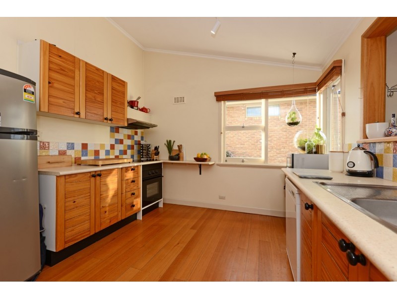 12 Garnett Street, Blackmans Bay TAS 7052