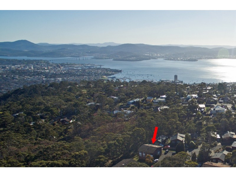 4/6 Onslow Place, Mount Nelson TAS 7007