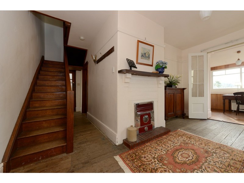 46 Augusta Road, Lenah Valley TAS 7008