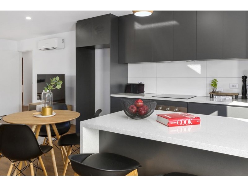 1/11 Balanada Street, Lauderdale TAS 7021
