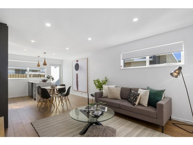 1/11 Balanada Street, Lauderdale TAS 7021