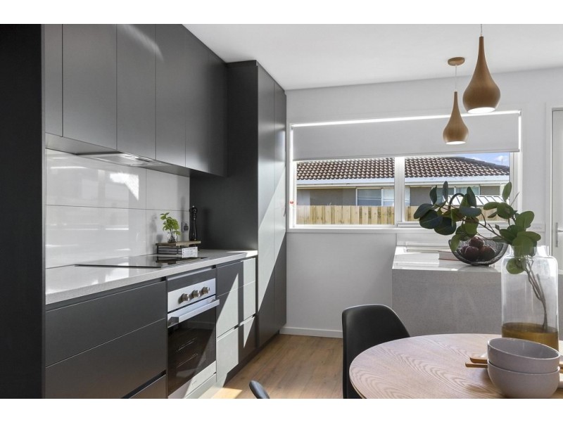 1/11 Balanada Street, Lauderdale TAS 7021