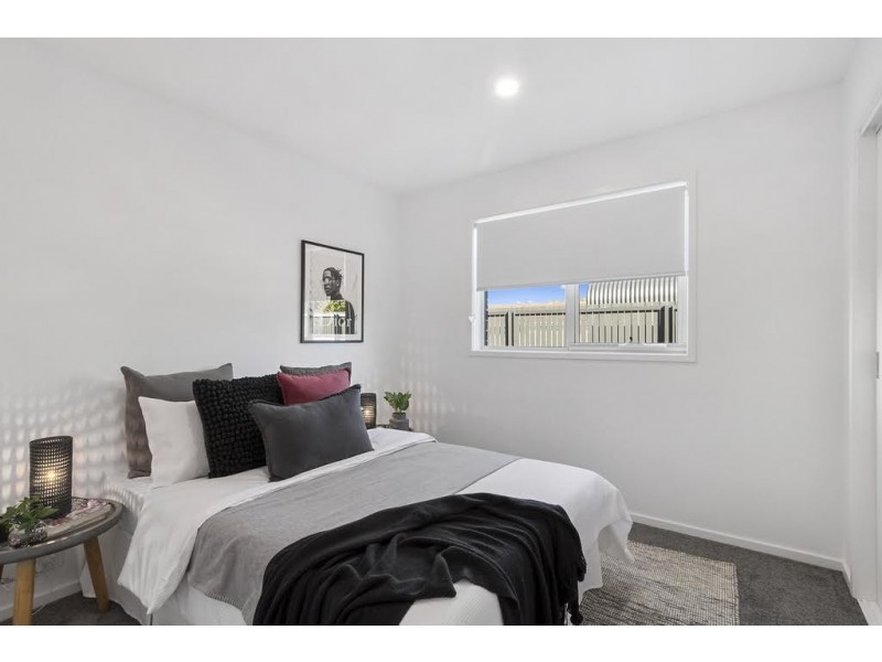 1/11 Balanada Street, Lauderdale TAS 7021