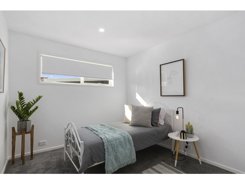 1/11 Balanada Street, Lauderdale TAS 7021