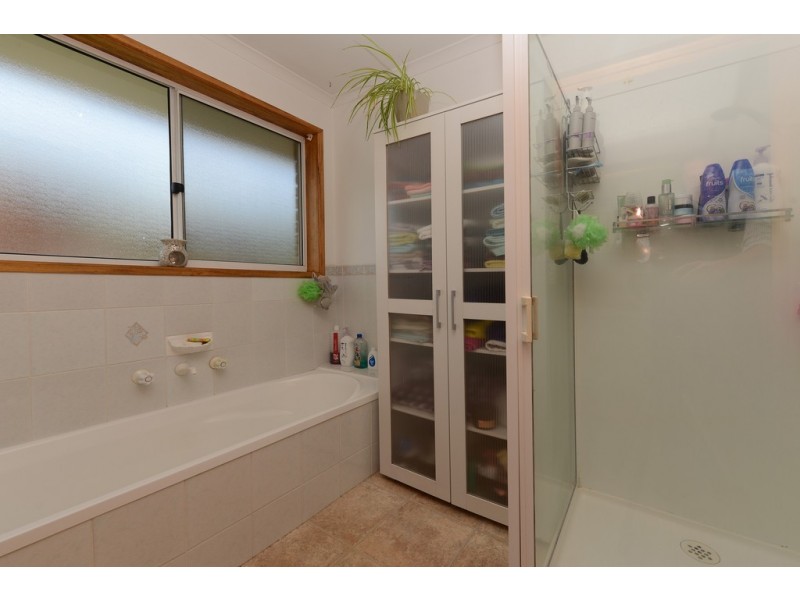 98 Branscombe Road, Claremont TAS 7011