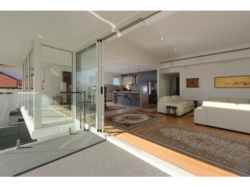 30 Shepherd Street, Sandy Bay TAS 7005