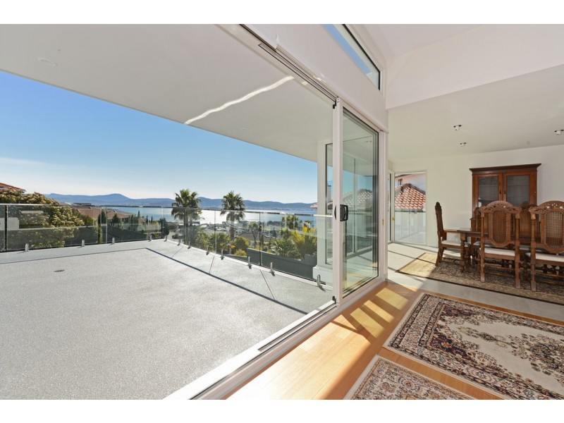30 Shepherd Street, Sandy Bay TAS 7005
