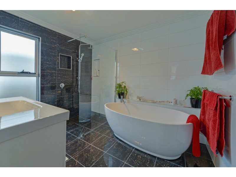 27 Charlotte Street, New Norfolk TAS 7140