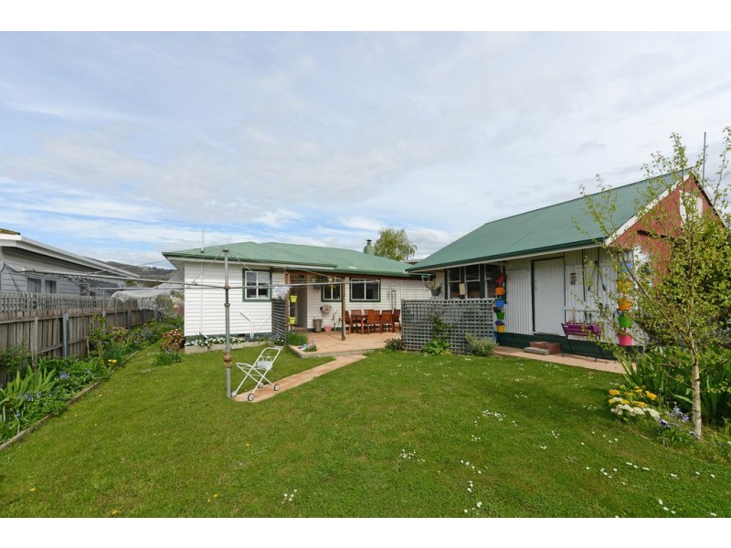 27 Charlotte Street, New Norfolk TAS 7140