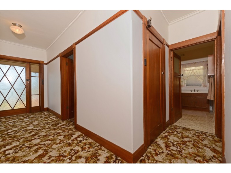 5 Pottery Road, Lenah Valley TAS 7008