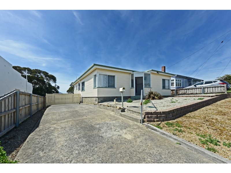 13 Third Avenue, West Moonah TAS 7009
