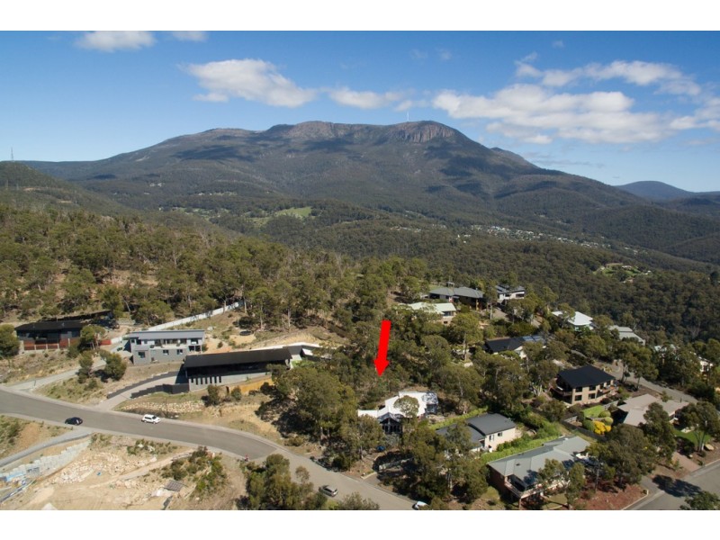 64 Hillcrest Road, Tolmans Hill TAS 7007