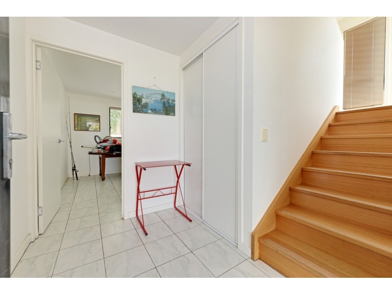 2/10 Marana Avenue, Rose Bay TAS 7015