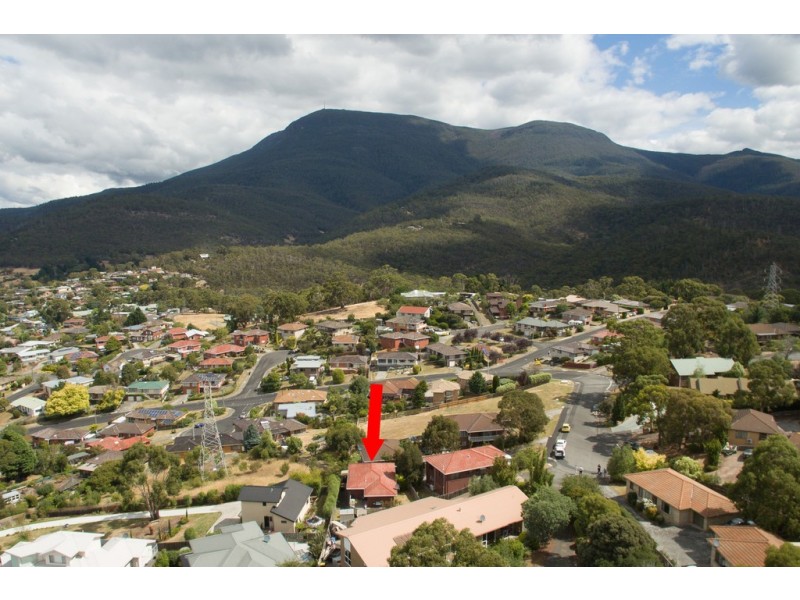 2/53 Girrabong Road, Lenah Valley TAS 7008