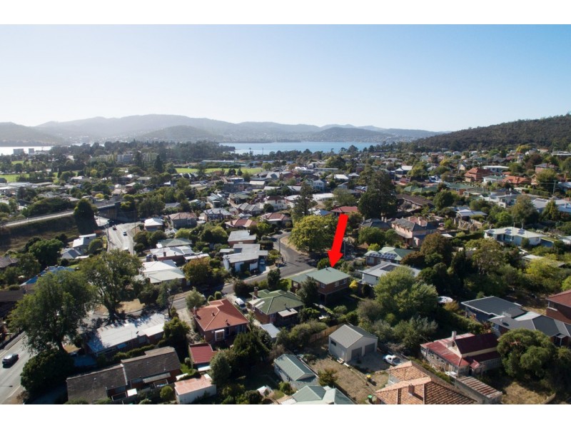 15 Wendover Place, New Town TAS 7008