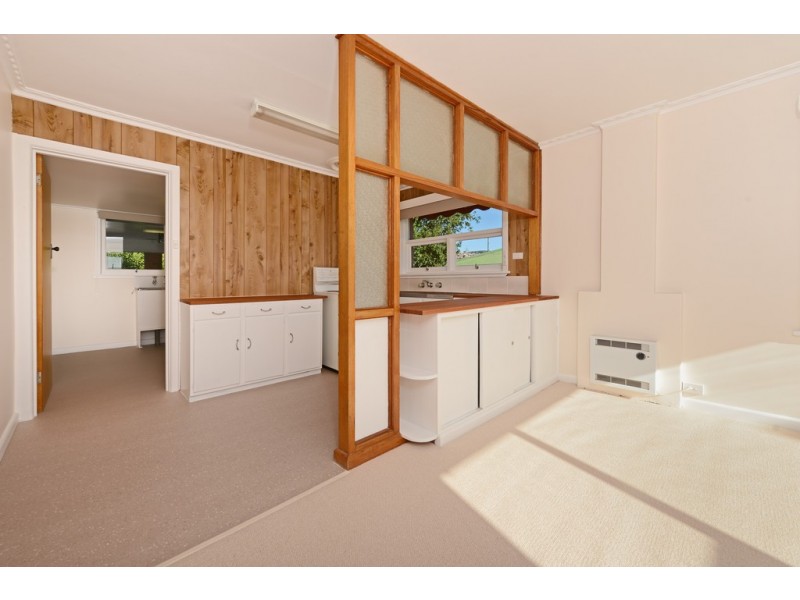 15 Wendover Place, New Town TAS 7008