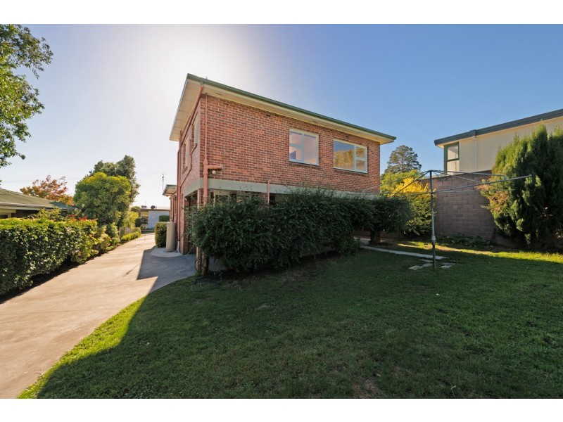 15 Wendover Place, New Town TAS 7008