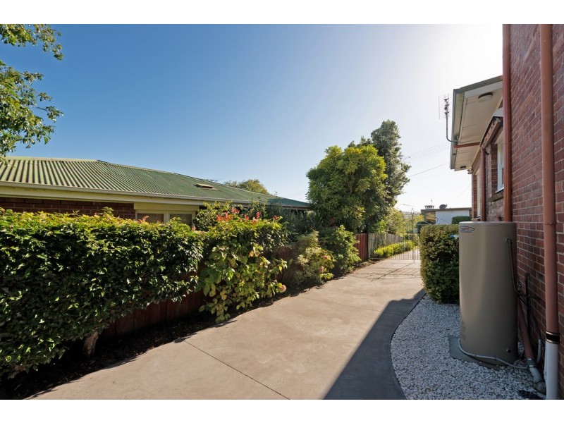 15 Wendover Place, New Town TAS 7008