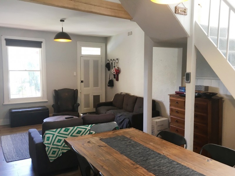 121 BROOKER AVENUE, Glebe TAS 7000