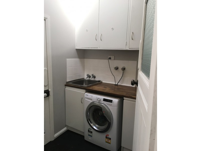 121 BROOKER AVENUE, Glebe TAS 7000